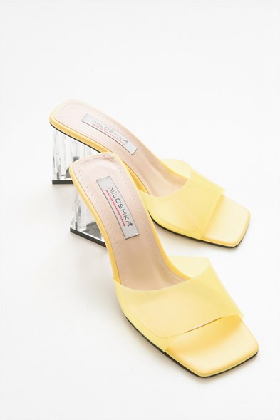 PEARL Yellow Slipper