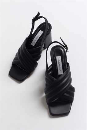 BONITA Black Sandals