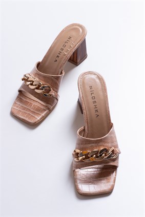 NICHOLE Nude Chained Slipper